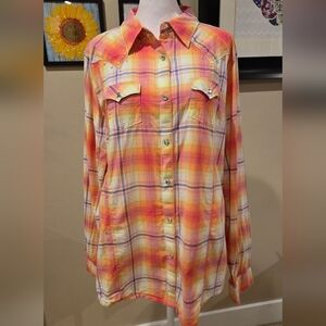 Vintage Wrangler Women's Long Sleeve Plaid Pearl Snap Western Button Down Shirt